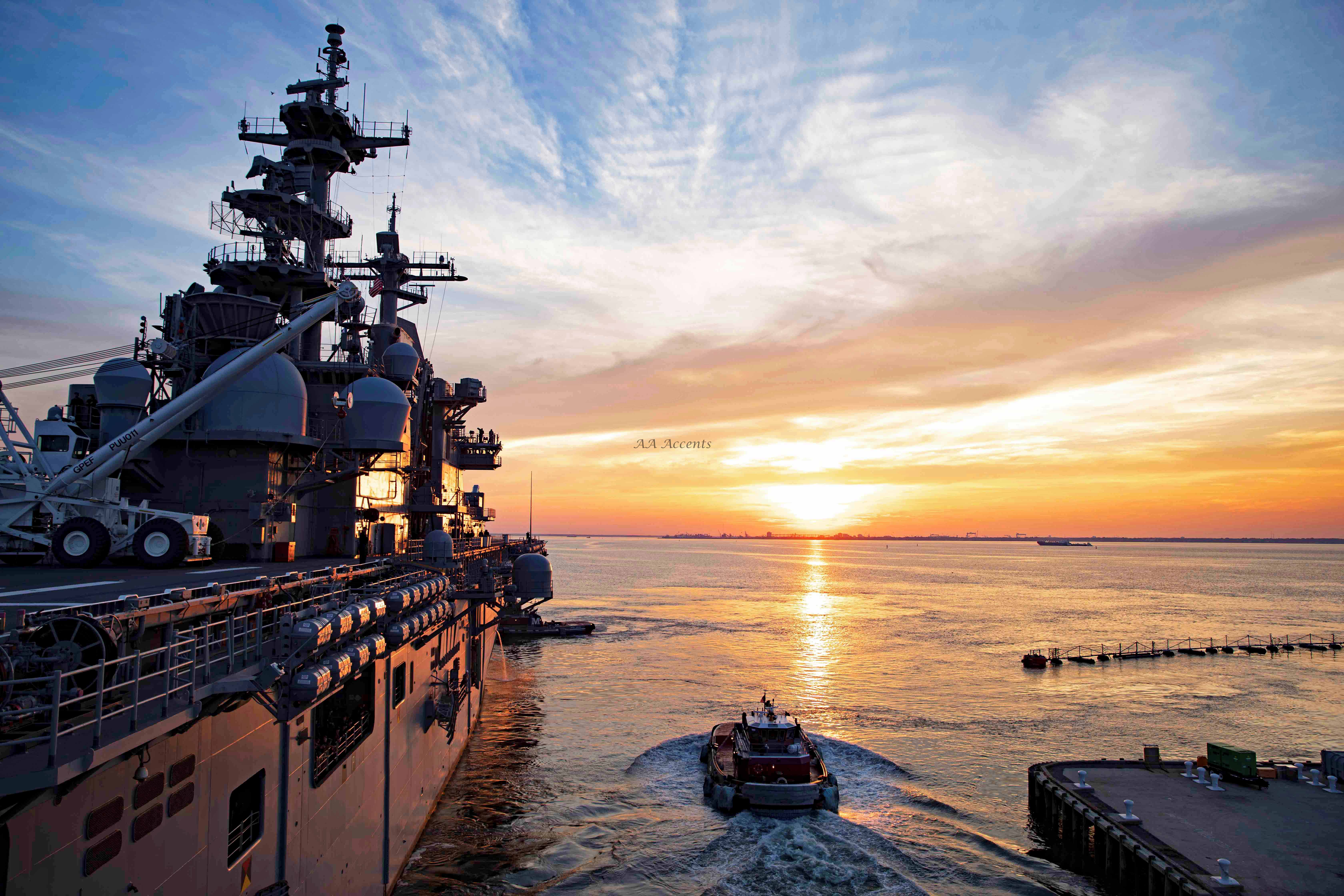 Корабли всех стран. Заставка на рабочий стол Navy USA. USS Kearsarge BB-5. Yokosuka Naval Base. Ominato Naval Base.